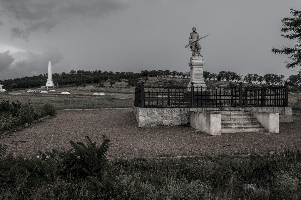 Inspired by a colonel V.Klembovsky's photograph, Album "Battlefields of the Crimean campaign". Crimea, June 2014. ￼